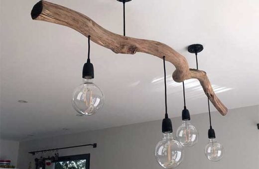 Lustre en bois fait maison : Idées, conseils pour le fabriquer