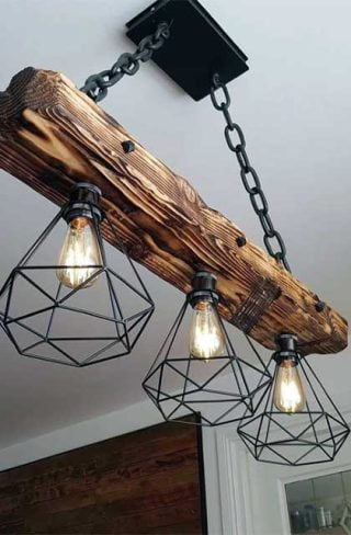 Lustre en bois fait maison : Idées, conseils pour le fabriquer