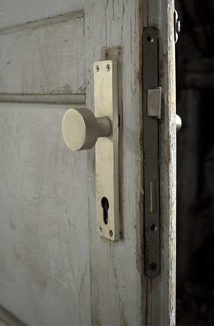 Comment peindre une porte