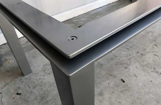Fabriquer un pied de table en métal